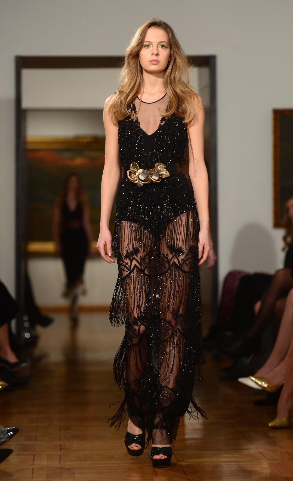 Modna revija “Lei Lou” Aleksandre Dojčinović u Modernoj galeriji