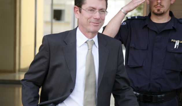 Zagreb, 280610.
Sastanak premijerke Jadranke Kosor sa koalicijskim partnerima u zgradi Vlade na trgu SV. Marka. 
Na slici: Ivan Simonovic.
Foto: Ranko Suvar / CROPIX