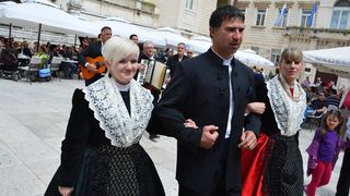 Predstavljanje svečane zadarske pučke nošnje, foto: Iva Perinčić Predstavljanje svečane zadarske pučke nošnje, foto: Iva Perinčić