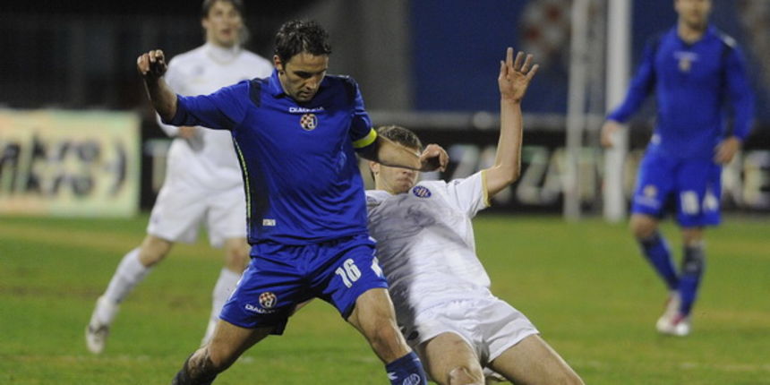 Zagreb, 190311. Stadion Maksimir, 1.HNL, 22. kolo, seniori, susret NK Dinamo i NK Hajduk. Na slici: Milan Badelj, Dinko Trebotic Foto: Damir Krajac / CROPIX Zagreb, 190311. Stadion Maksimir, 1.HNL, 22. kolo, seniori, susret NK Dinamo i NK Hajduk. Na slici: Milan Badelj, Dinko Trebotic Foto: Damir Krajac / CROPIX