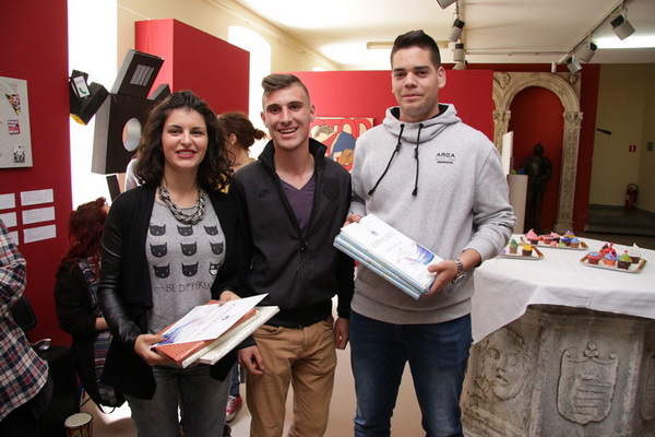 Županijska smotra “Art dizajn” učenika srednjih škola Zadarske županije. Otvorenje uz modnu reviju je održano u Narodnom muzeju grada Zadra