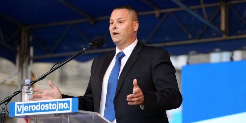 Sredisnji predizborni skup HDZ-a na kojem su predstavljeni kandidati za gradonacelnika Kristjan Stanicic i zupanicu Majda Buric, te ostali kandidati za gradonacelnike i nacelnike opcina u PGZ. Skupu je nazocio premijer Andrej Plenkovic, ministri Gari Capp