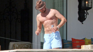 Jennifer Aniston u seksi badiću proslavila 41. rođendan (Jutarnji.hr)