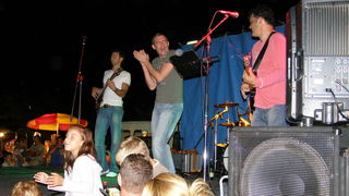 OLYMPUS DIGITAL CAMERA