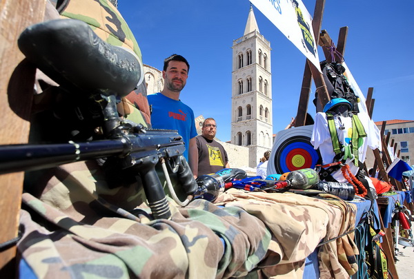 Subotnji šušur na Poluotoku 9. svibnja 2015. Foto: Roberto Lerga Subotnji šušur na Poluotoku 9. svibnja 2015. Foto: Roberto Lerga