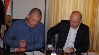 Ministar Tolušić potpisao ugovore za sanaciju šteta od poplave Ministar Tolušić potpisao ugovore za sanaciju šteta od poplave