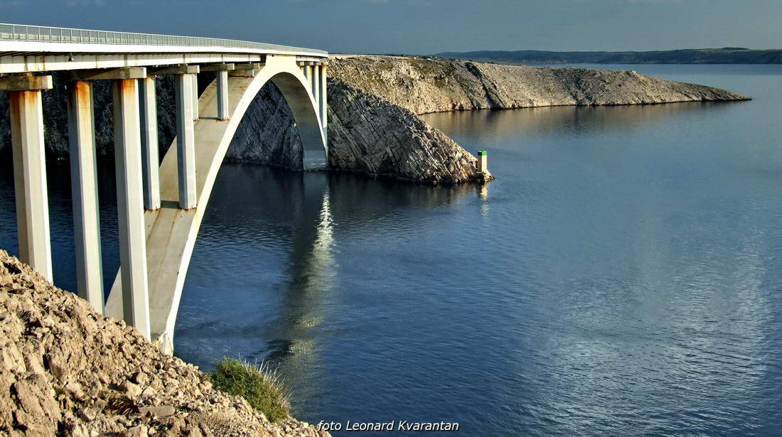 Blagdanski đir po Pagu 1. studenog 2013.  foto: Leonard Kvarantan