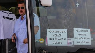 Stali autobusi, vozači upozorili: ‘Imamo 3800 kuna plaću i sad se svi čude što idemo van’ Stali autobusi, vozači upozorili: ‘Imamo 3800 kuna plaću i sad se svi čude što idemo van’