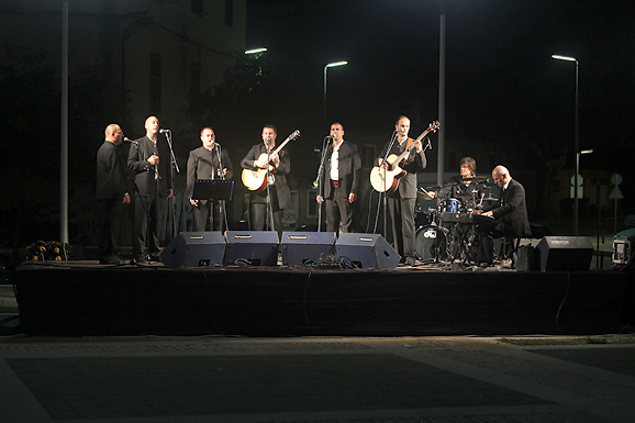 Koncert Klape Kontrada za 4. rođendan City Gallerije (foto:Saša Čuka) Koncert Klape Kontrada za 4. rođendan City Gallerije (foto:Saša Čuka)