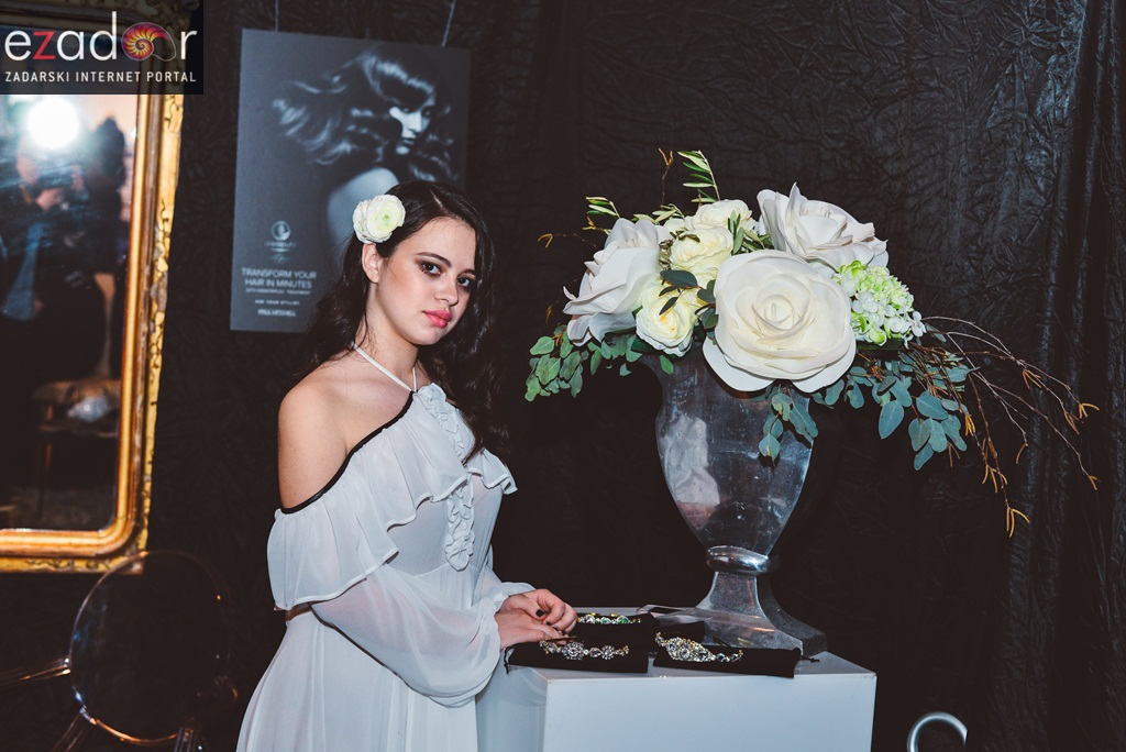 10. Festival vjenčanja: Modna revija vjenčanica i revija cvijeća 10. Festival vjenčanja: Modna revija vjenčanica i revija cvijeća