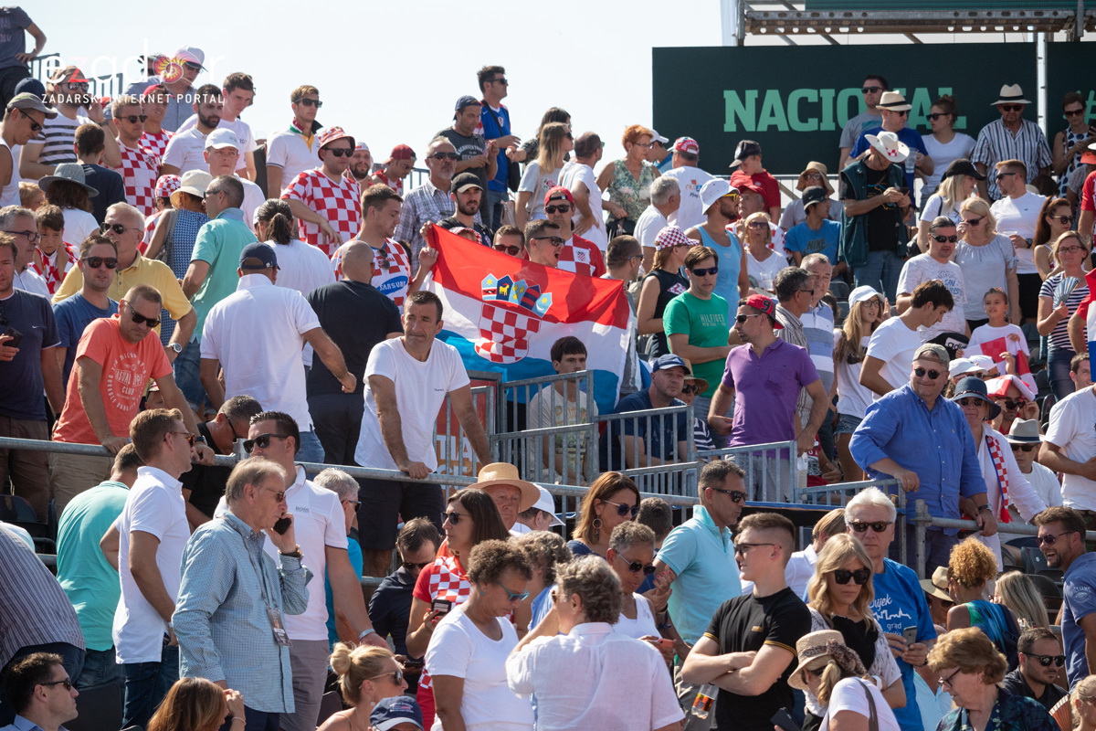 Davis Cup: Vruća navijačka atmosfera u meču Ćilića i Querreya
