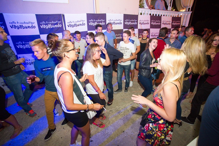 Zatvaranje sezone u virskom cafe & coctail baru Vagabundo. Foto: Iva Perinčić