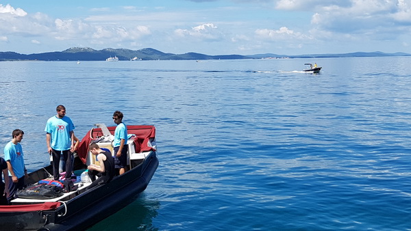 KPA Zadar: Vježba “Podvodni radovi i komunikacije te podvodna orijentacija” kod Morskih orgulja. Foto: Mladen Malik KPA Zadar: Vježba “Podvodni radovi i komunikacije te podvodna orijentacija” kod Morskih orgulja. Foto: Mladen Malik