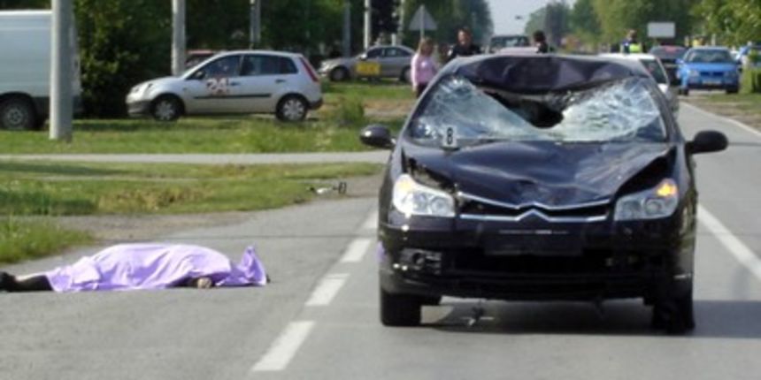 prometna nesreća (Damir Glibušić / CROPIX) prometna nesreća (Damir Glibušić / CROPIX)