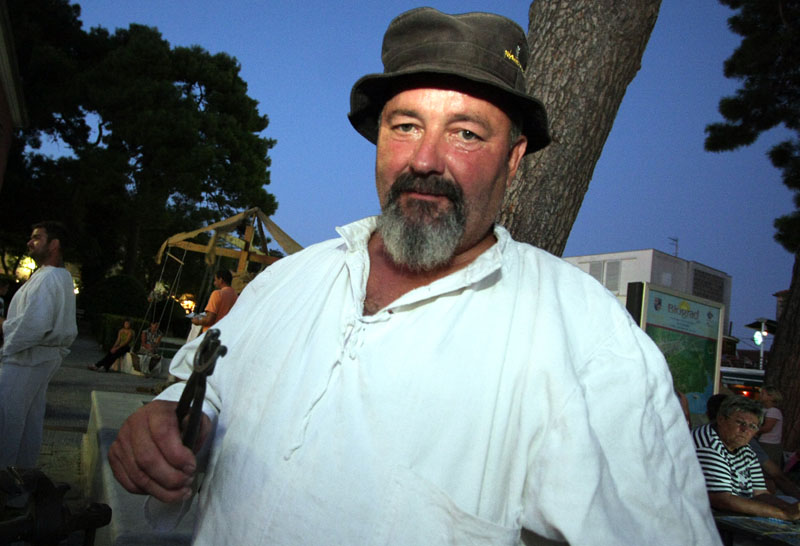 Biograd: Večer starih zanata i rukotvorina (foto: Marin Gospić)