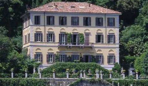 Versaceova vila – Como (Foto: thevillapassalacqua.com)