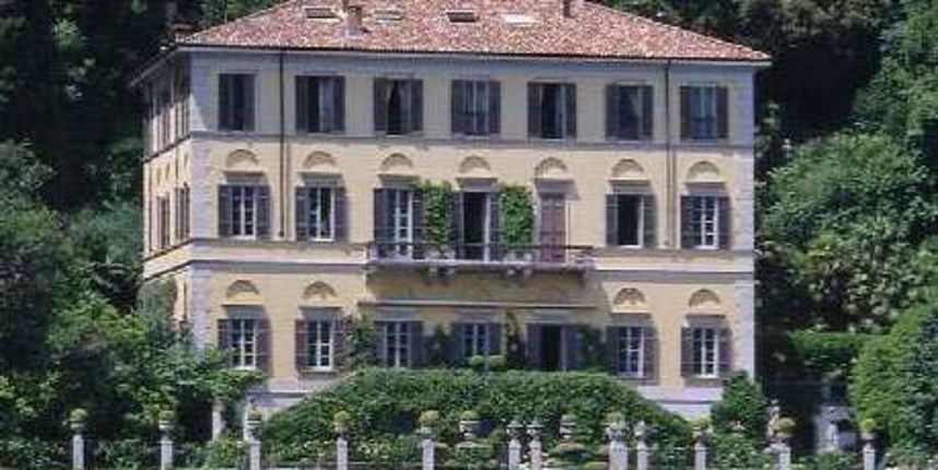 Versaceova vila – Como (Foto: thevillapassalacqua.com) Versaceova vila – Como (Foto: thevillapassalacqua.com)