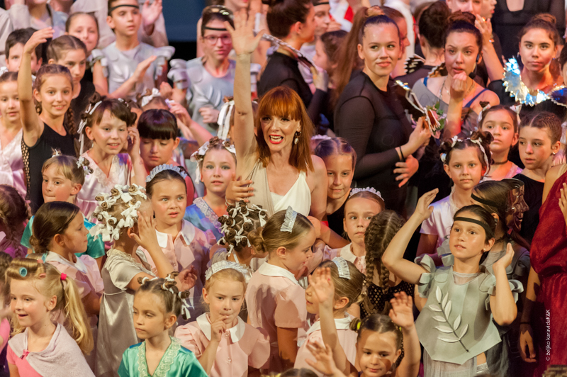 Gesta u HNK Zadar: “Odgojoj 2 (pubertet uzvraća)”