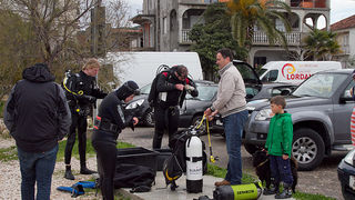 Ekološka akcija čišćenja podmorja u Bibinjama, foto: Leo Banić Ekološka akcija čišćenja podmorja u Bibinjama, foto: Leo Banić