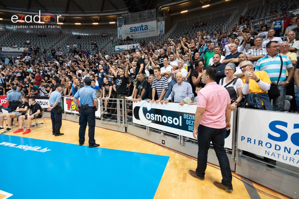 Polufinale doigravanja HT Premijer lige, 1. utakmica: KK Zadar – KK Cibona 89-78