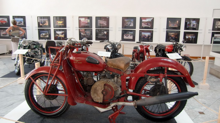 Gradska loza Zadar: Oldtimeri – biseri iz garaze Gradska loza Zadar: Oldtimeri – biseri iz garaze