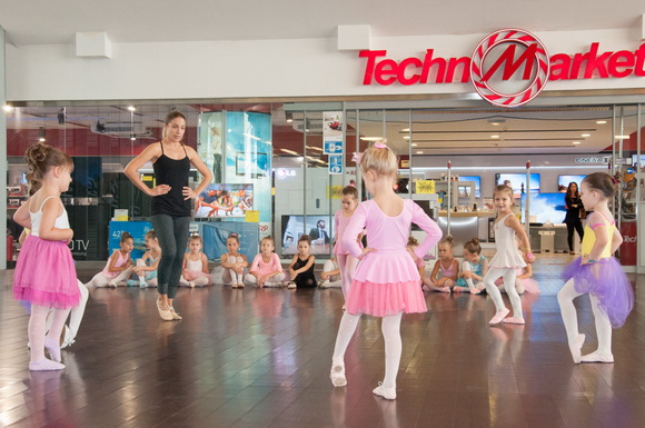 City Galleria: Predstavljanje Baletne udruge Pirueta