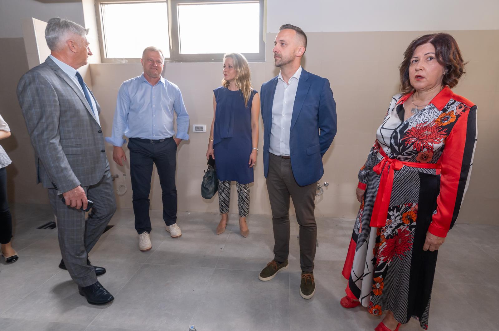 Ministri Erlić i Piletić obišli Centar za pružanje usluga u zajednici Mocire