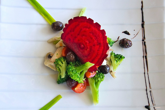 Restoran Bruschetta: Dani dimljenih i mariniranih Cromarisovih proizvoda (3) Restoran Bruschetta: Dani dimljenih i mariniranih Cromarisovih proizvoda (3)