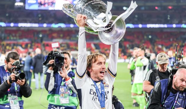 Modrić  najtrofejniji Realov igrač u povijesti, 6. put dignuo pokal Lige prvaka