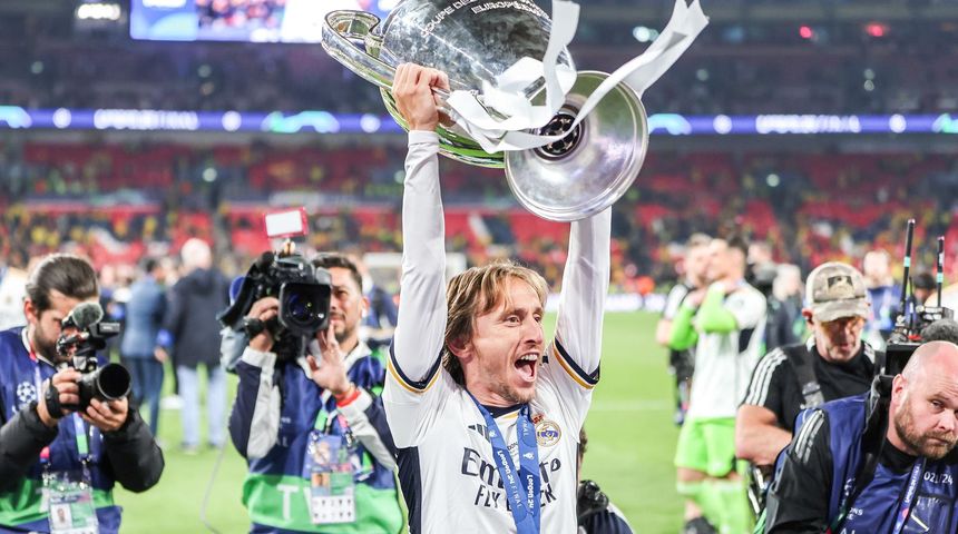 Modrić  najtrofejniji Realov igrač u povijesti, 6. put dignuo pokal Lige prvaka