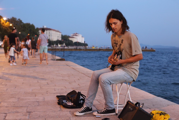 Večernji đir po zadarskoj rivi. Foto: Leo Banić