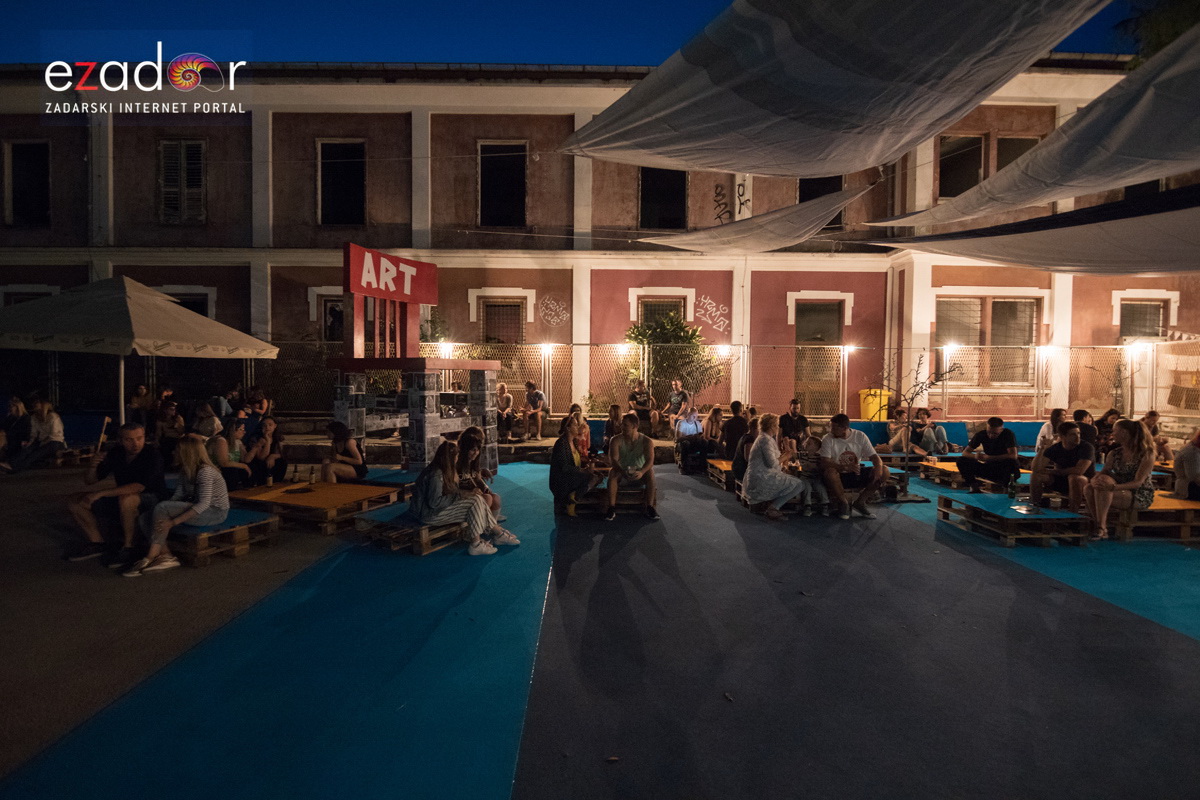 KvartArt 2018.: Art buvljak & koncert Nipplepeoplea