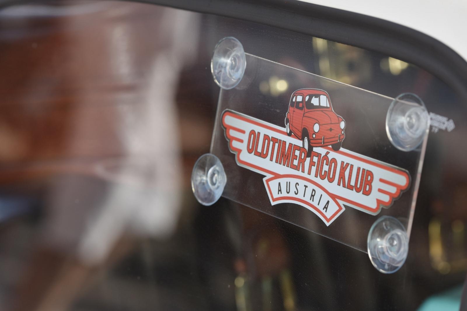 Primošten: Defile sudionika 2. Međunarodnog Fićo skupa Šibenik 2018. Primošten: Defile sudionika 2. Međunarodnog Fićo skupa Šibenik 2018.