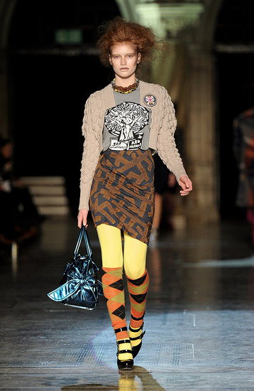 Vivienne Westwood Red Label, Jesen 2010.  (www.coutorture.com)