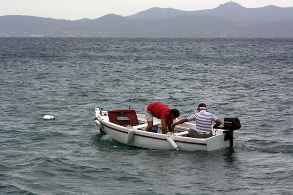 Dani Dikla 2009: Dr Velimir Susak Taci isplivao maraton Preko-Diklo Dani Dikla 2009: Dr Velimir Susak Taci isplivao maraton Preko-Diklo