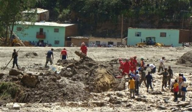 Peru – poplava i blato (foto: Daylife.com)