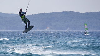 Surferi i kiteri guštali u južini na Boriku Surferi i kiteri guštali u južini na Boriku