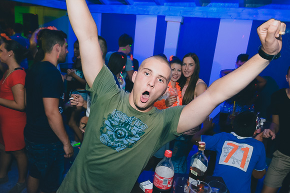 Turanjska fešta u Menfisto baru, 16.7.2015. (foto: Ivan Toman) Turanjska fešta u Menfisto baru, 16.7.2015. (foto: Ivan Toman)