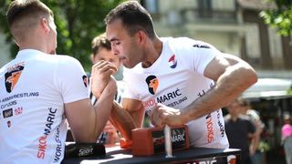 Na Cvjetnom trgu održan Svjetski kup u obaranju ruke Sokol Marić 2015, Foto: PIXSELL/Sanjin Strukić Na Cvjetnom trgu održan Svjetski kup u obaranju ruke Sokol Marić 2015, Foto: PIXSELL/Sanjin Strukić