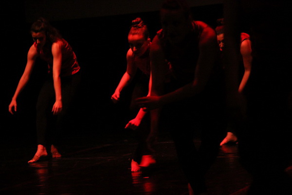 HNK Zadar: 5. Zadarski plesni festival u organizaciji Plesne udruge Gesta okupio je više od 260 plesača HNK Zadar: 5. Zadarski plesni festival u organizaciji Plesne udruge Gesta okupio je više od 260 plesača