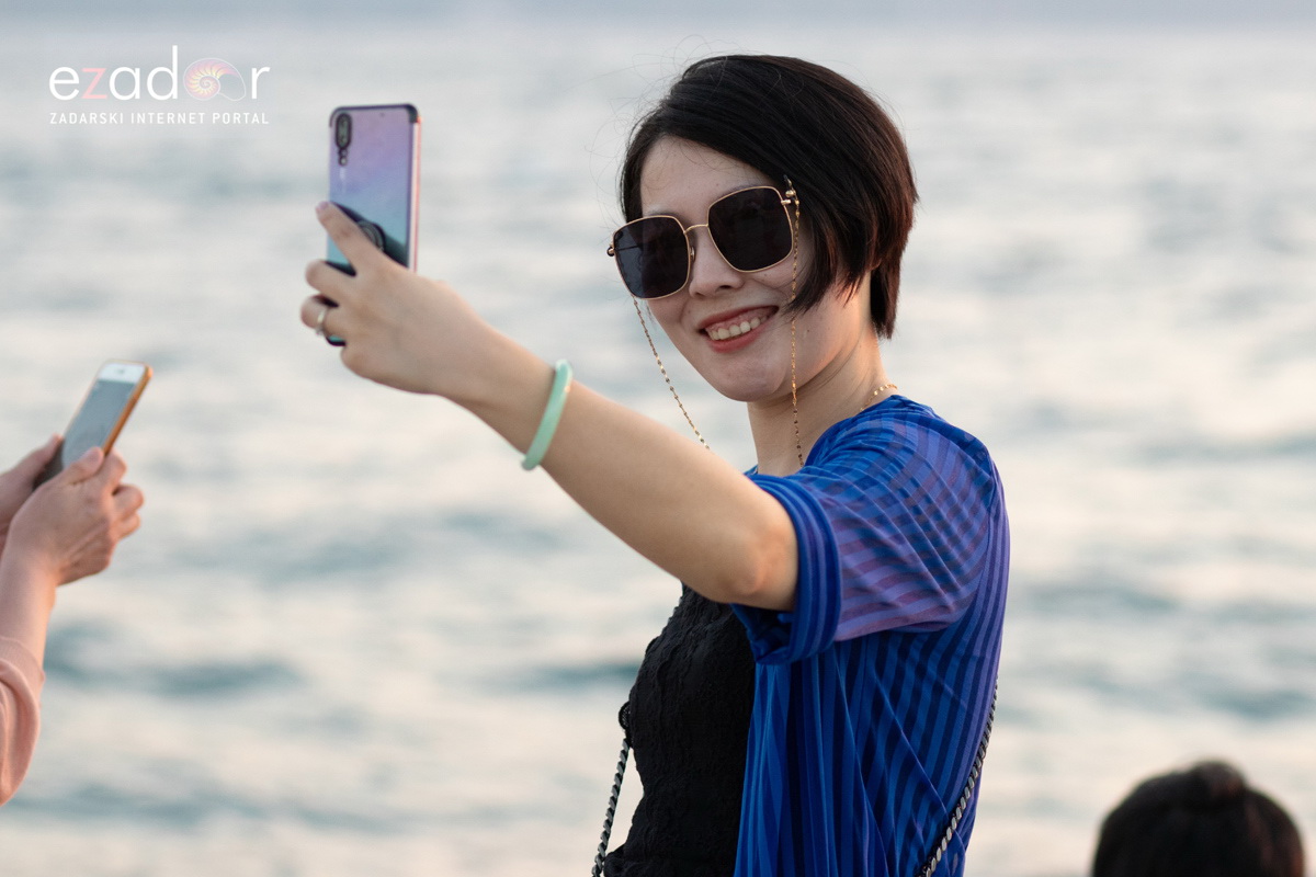 Večernji đir po gradu, ponedjeljak 30. srpnja 2018. Večernji đir po gradu, ponedjeljak 30. srpnja 2018.