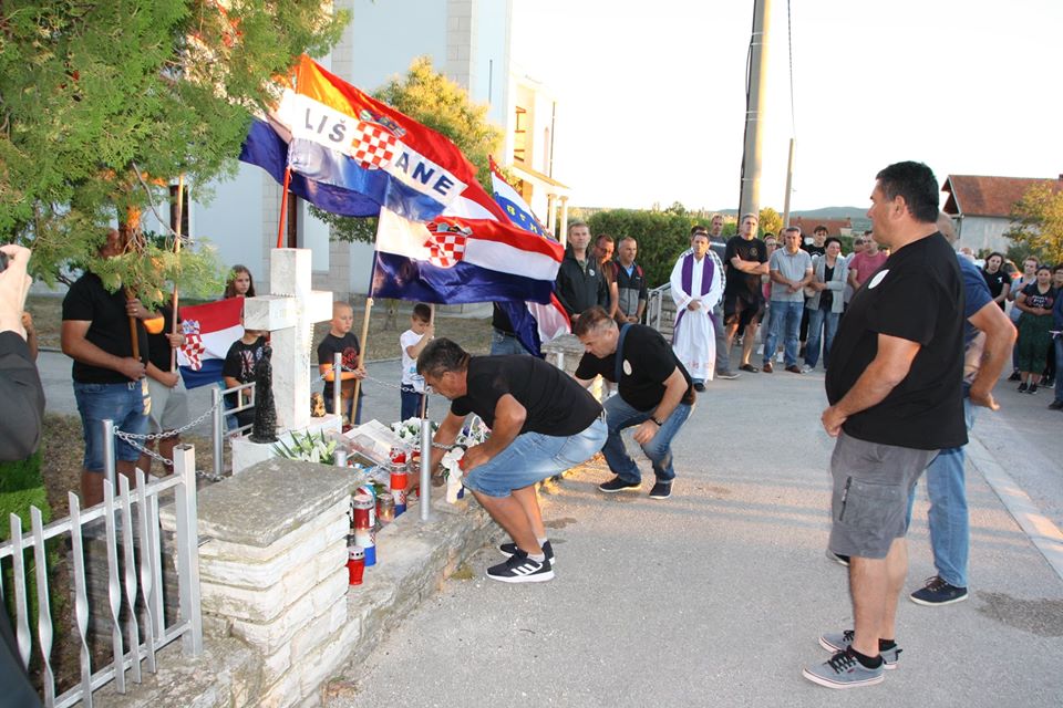 Koracima nade u istinu