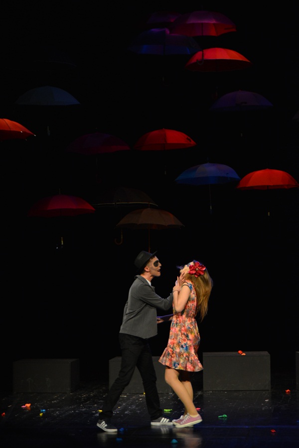 HNK Zadar: Premijera predstave “Tko i što brani”, Igrajmo se HNK Zadar: Premijera predstave “Tko i što brani”, Igrajmo se