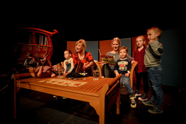 Image 381145 (auto) Image 381145 (auto)