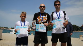 Gospodar OTOKA – uspon na Sv. Mihovil
(nedjelja, 29. svibnja 2016. godine)
Start: 09:30 h, u centru Preka (Park Vrulja)
Cilj: tvr Gospodar OTOKA – uspon na Sv. Mihovil
(nedjelja, 29. svibnja 2016. godine)
Start: 09:30 h, u centru Preka (Park Vrulja)
Cilj: tvr