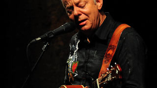 Gitaristički virtuoz Tommy Emmanuel održao fenomenalan koncert u Perivoju Vladimira Nazora. Foto: Nenad Marčev Gitaristički virtuoz Tommy Emmanuel održao fenomenalan koncert u Perivoju Vladimira Nazora. Foto: Nenad Marčev
