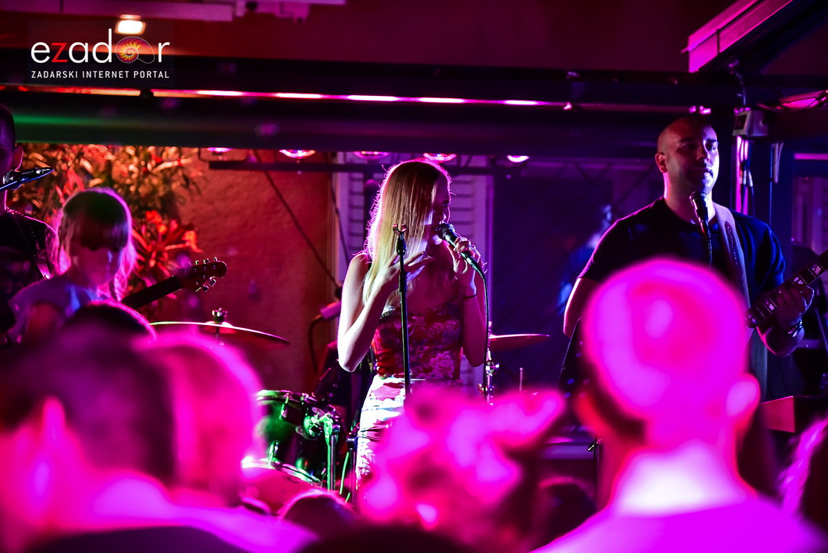 Domenica @ Kult Caffebar