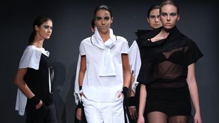 “Modni ormar”: Hrvatski dizajneri predstavili mini kolekcije