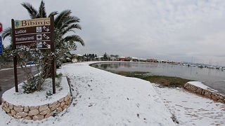 Snijeg u Bibinjama 3. veljače 2012, Foto: Leo Banić