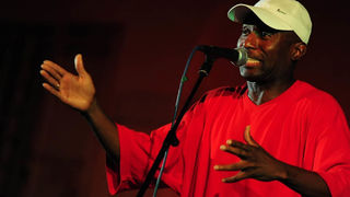 Zadar, 28.07.2011. snimio: Nenad Marčev
HIP HOP – JAZZ
SASKIA LAROO PROJECT (NL-USA-CRO- ITALY)
Saskia Laroo – trumpet, vocal
Warren Byrd – keyboards, vocal
MC Stewlocks Andy Ninvalle – rap, vocal
Daniel Guelli – bass guitar
Sin Banović – dr Zadar, 28.07.2011. snimio: Nenad Marčev
HIP HOP – JAZZ
SASKIA LAROO PROJECT (NL-USA-CRO- ITALY)
Saskia Laroo – trumpet, vocal
Warren Byrd – keyboards, vocal
MC Stewlocks Andy Ninvalle – rap, vocal
Daniel Guelli – bass guitar
Sin Banović – dr